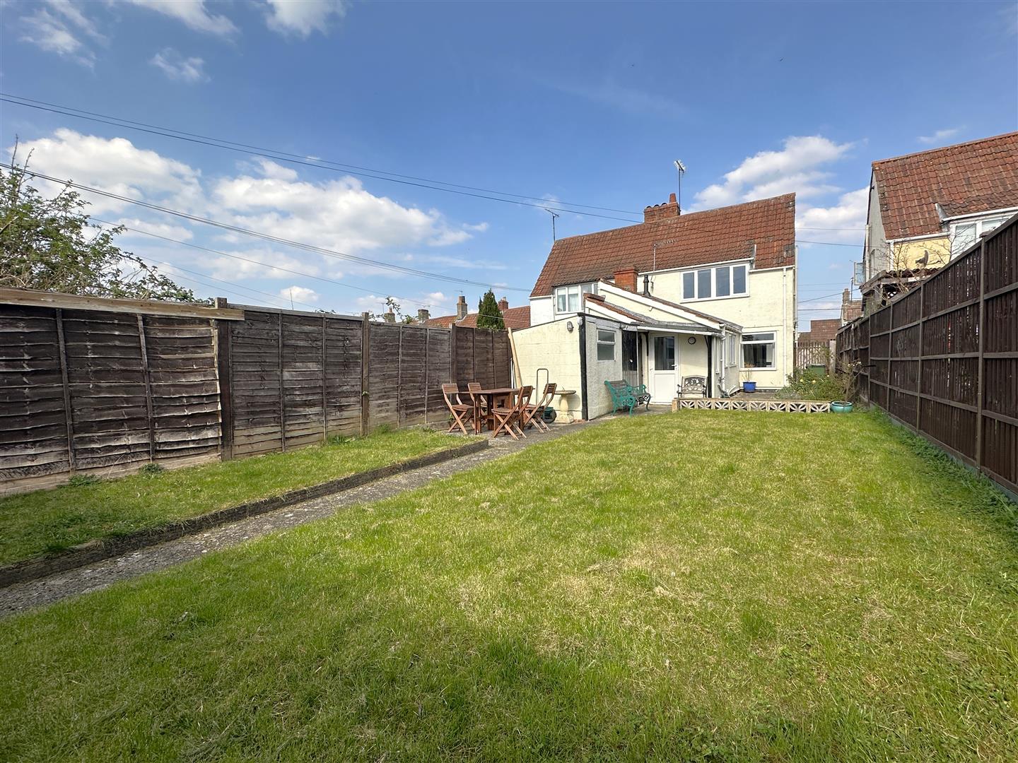 London Road, Chippenham